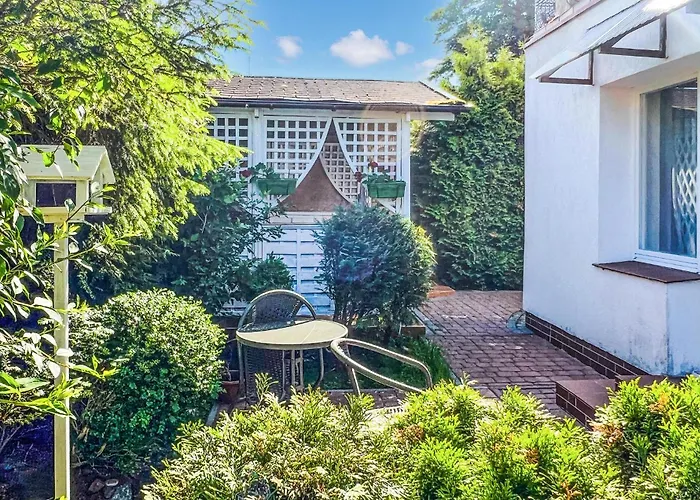 Apartamento 2 Bedroom Stunning In