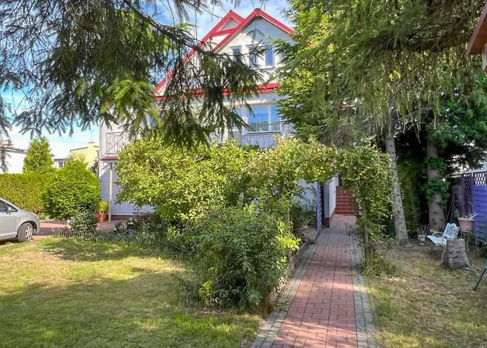 2 Bedroom Stunning In *